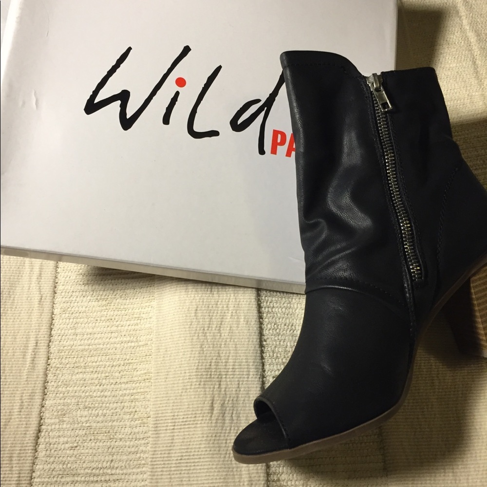 Wild Pair “Colfax” shooties